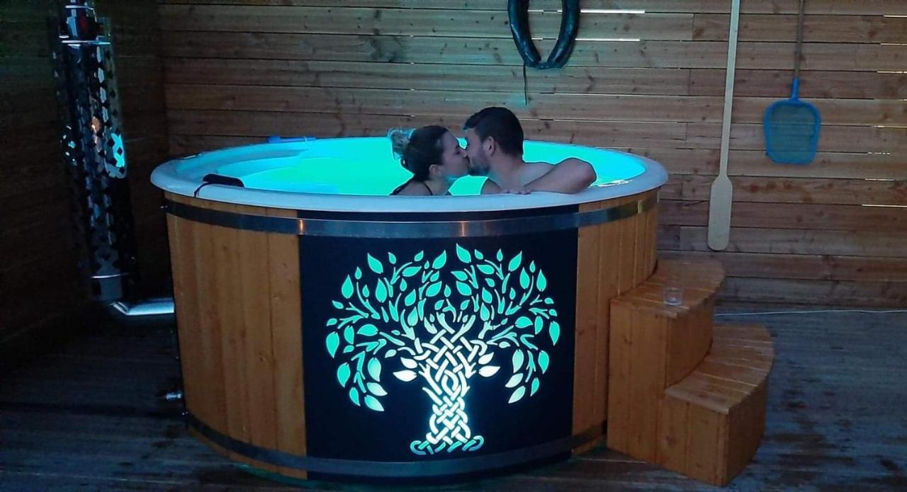 Au Chalet Bain Nordique Neuf Independant Calme Assure Haselbourg ภายนอก รูปภาพ
